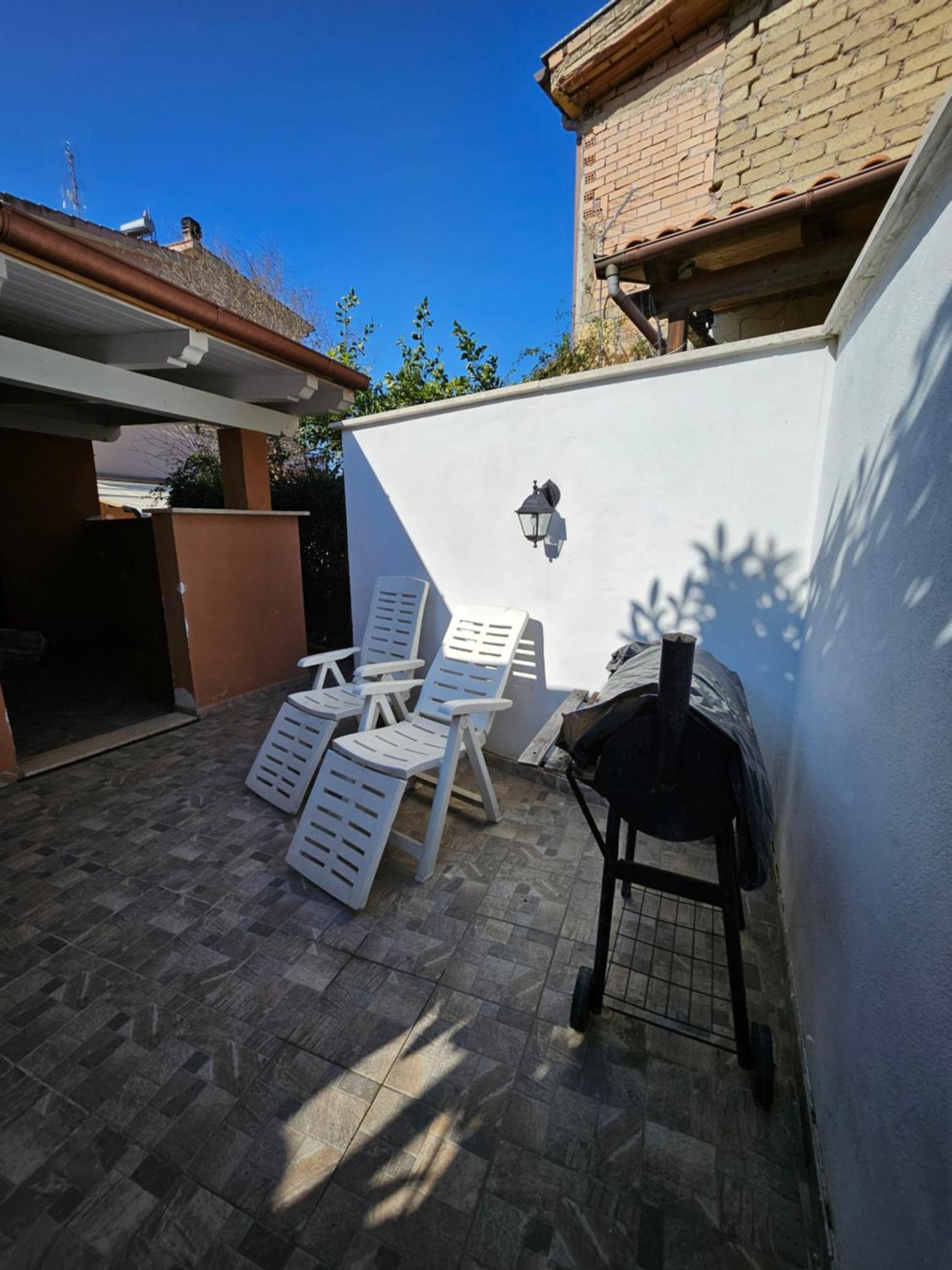 Casa Vacanze Dragona 15 Min Fco 10 Min Ostia أسيليا المظهر الخارجي الصورة