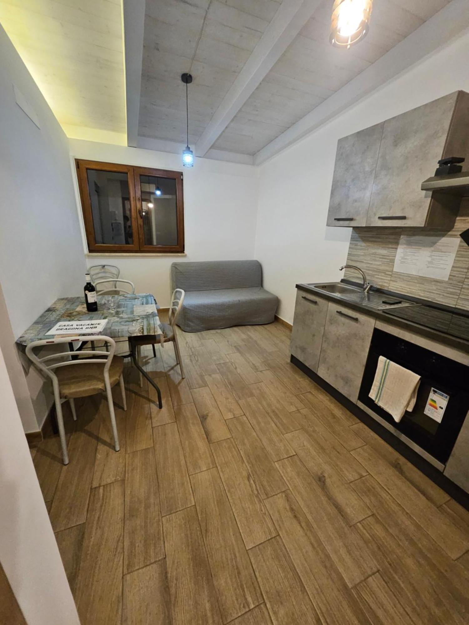 Casa Vacanze Dragona 15 Min Fco 10 Min Ostia أسيليا المظهر الخارجي الصورة